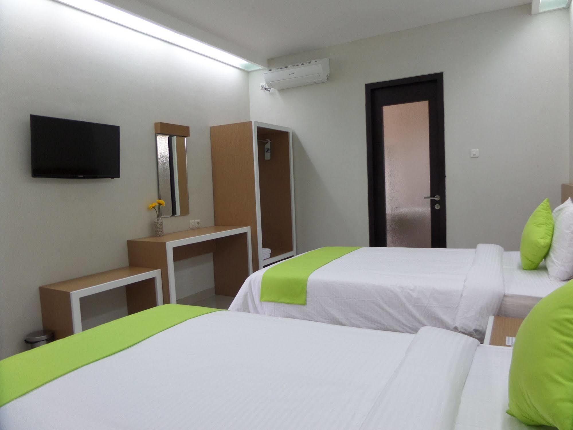 Shinta Guesthouse Маланг Экстерьер фото