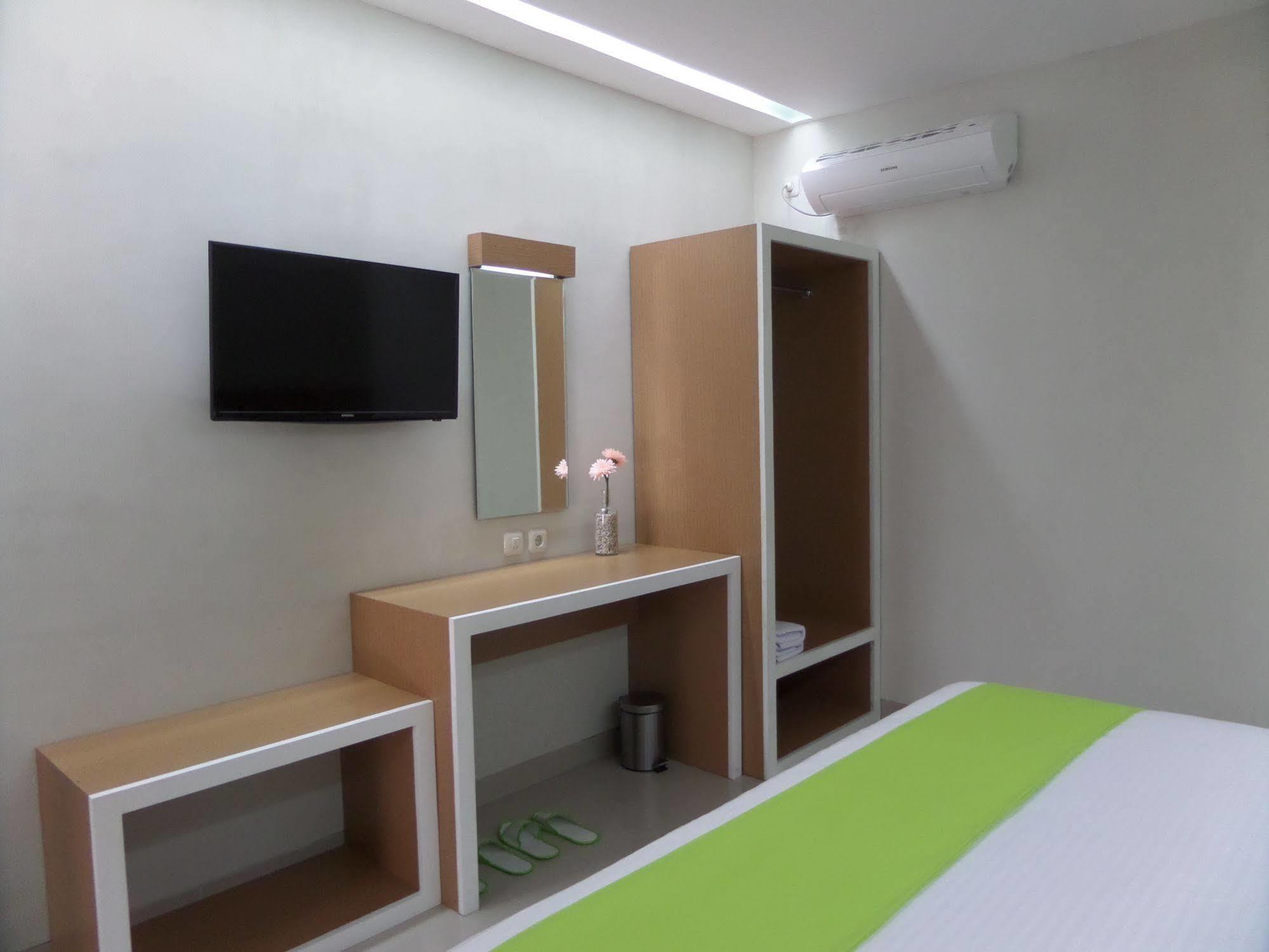 Shinta Guesthouse Маланг Экстерьер фото
